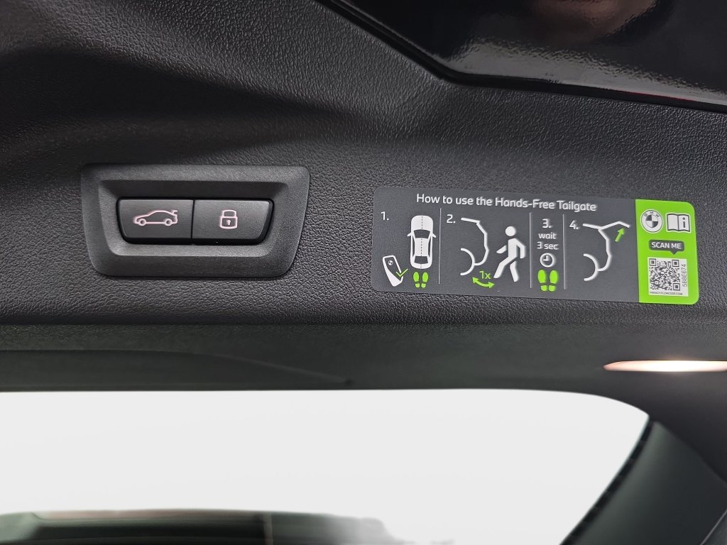New 2027 Black Sapphire Metallic BMW xDrive40i image 14