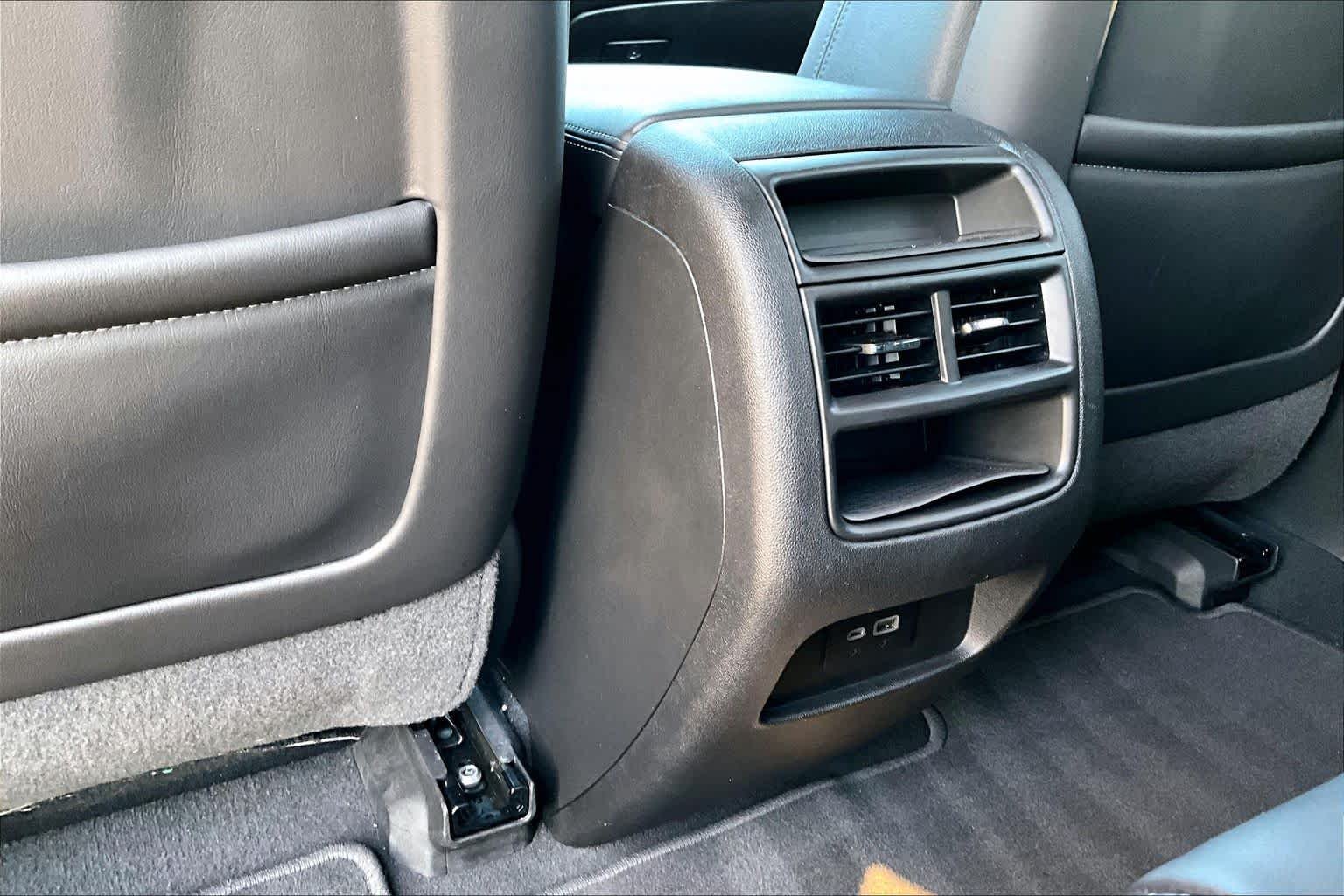 Used 2020 Satin Steel Metallic Cadillac Premium Luxury FWD image 33