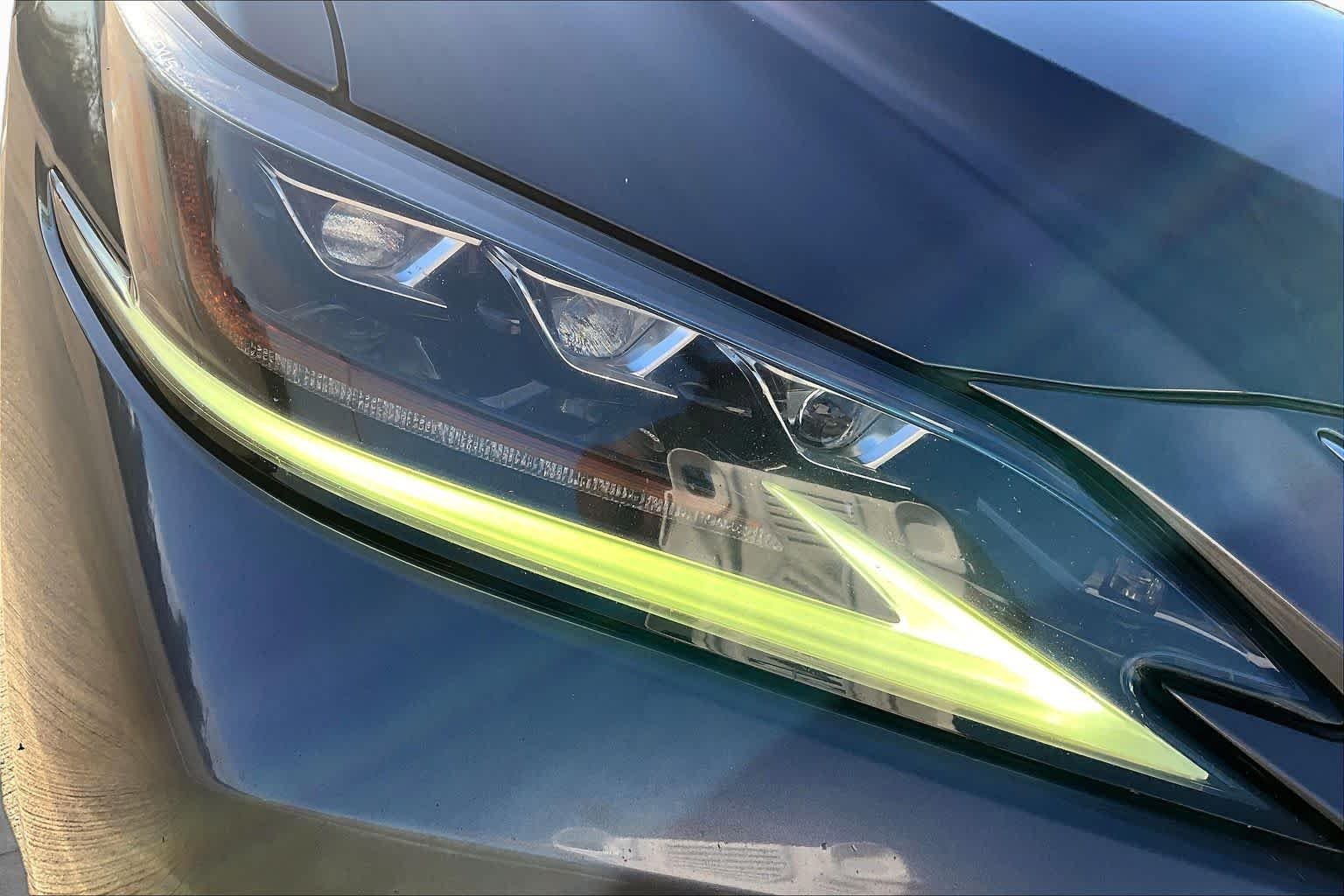 Used 2019 Nebula Gray Pearl Lexus Luxury image 28