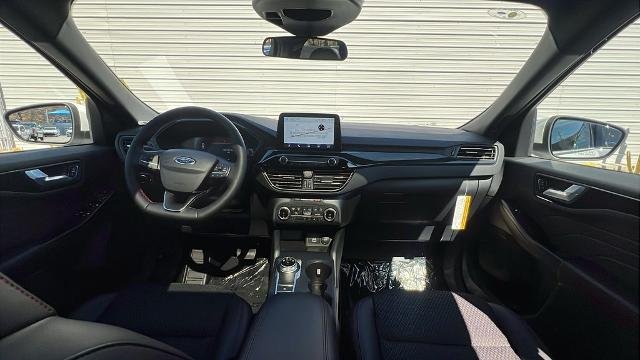 2025 Ford Escape ST-Line Select - Photo 36