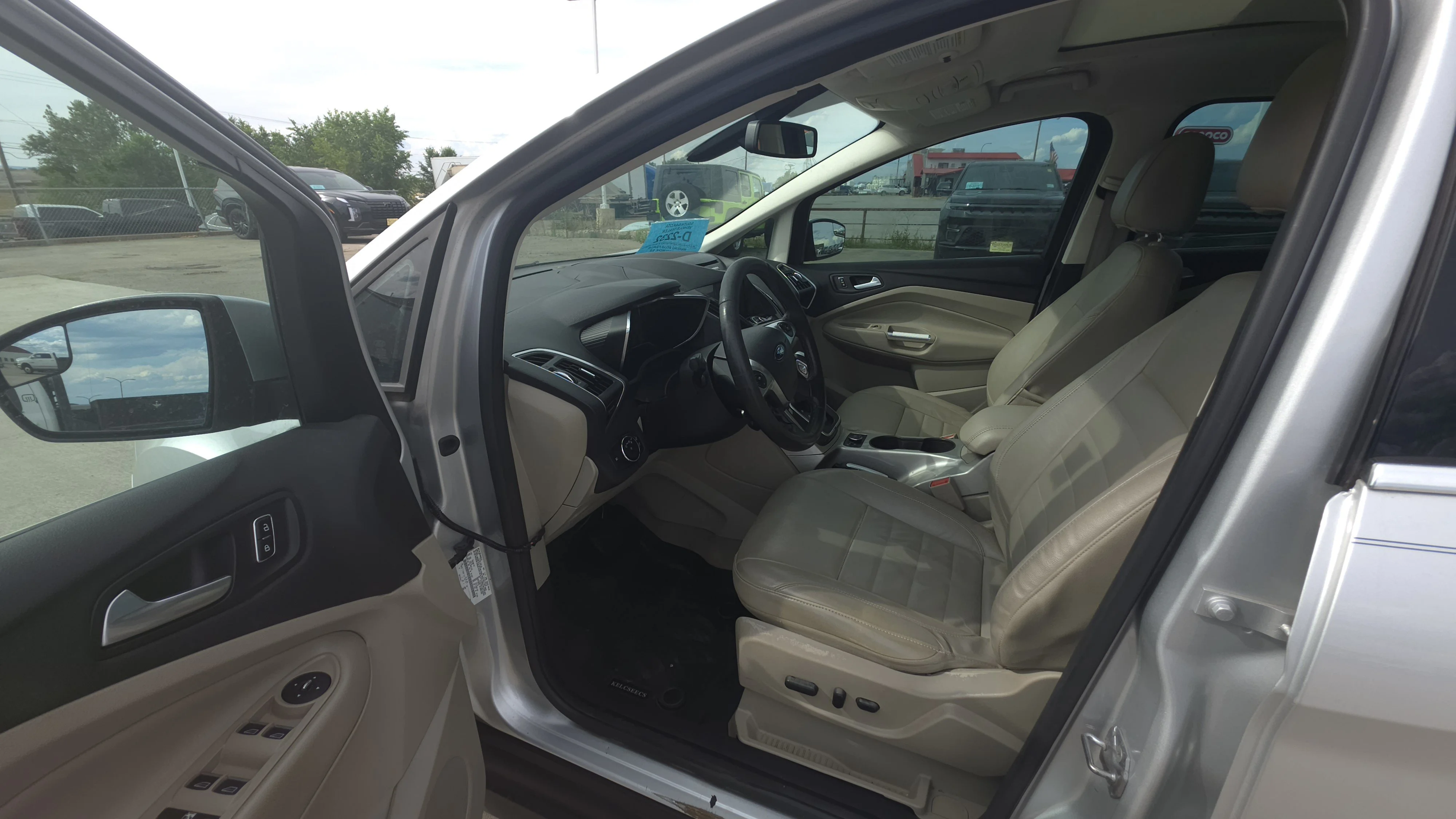 Used 2013 Silver Ford SEL image 9
