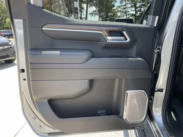 New 2026 Sterling Gray Metallic Chevrolet High Country image 11