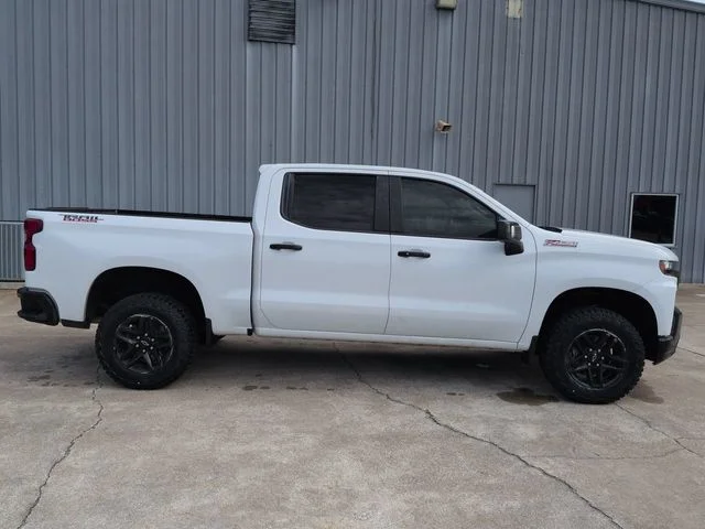 Used 2020 White Chevrolet LT Trail Boss image 3