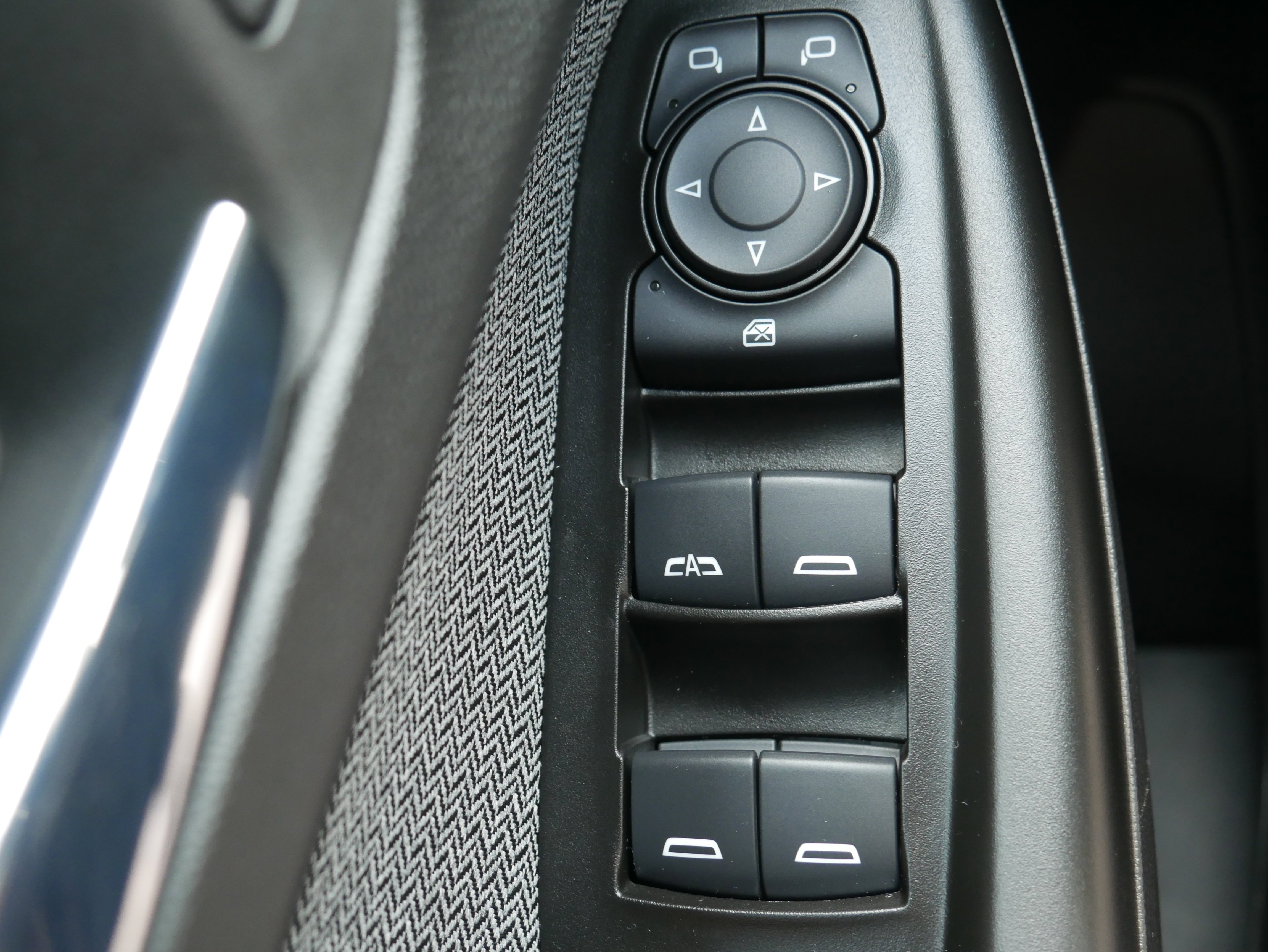 Used 2023 Sterling Gray Metallic Chevrolet LT image 26