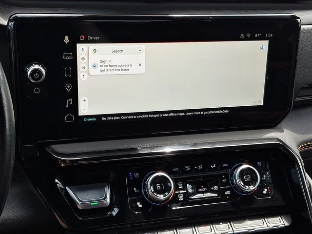 Used 2023 Silver GMC AT4 image 15