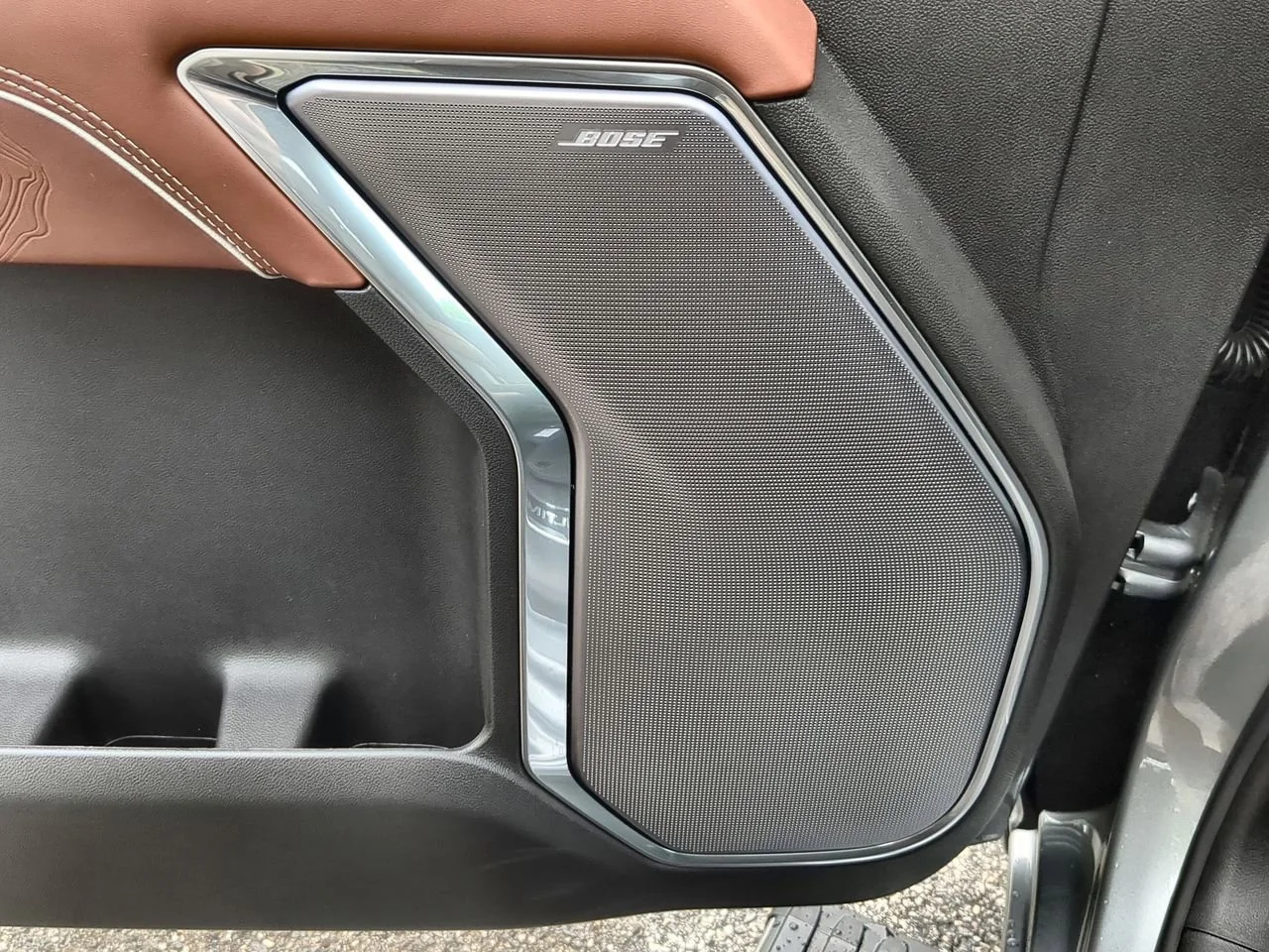 New 2026 Sterling Metallic GMC Denali Ultimate image 25