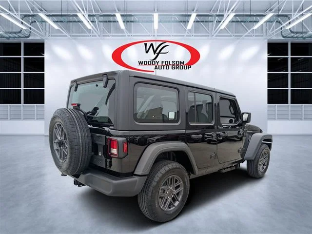 New 2026 Black Clear-Coat Exterior Paint Jeep Sport image 3