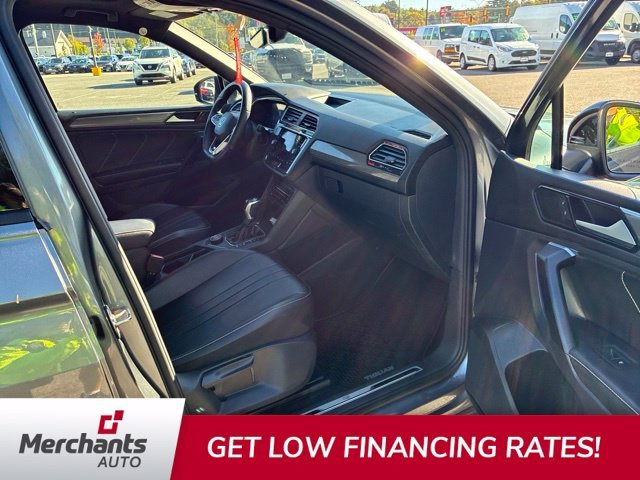 Used 2022 Gray Volkswagen 2.0T SE R-Line Black image 9