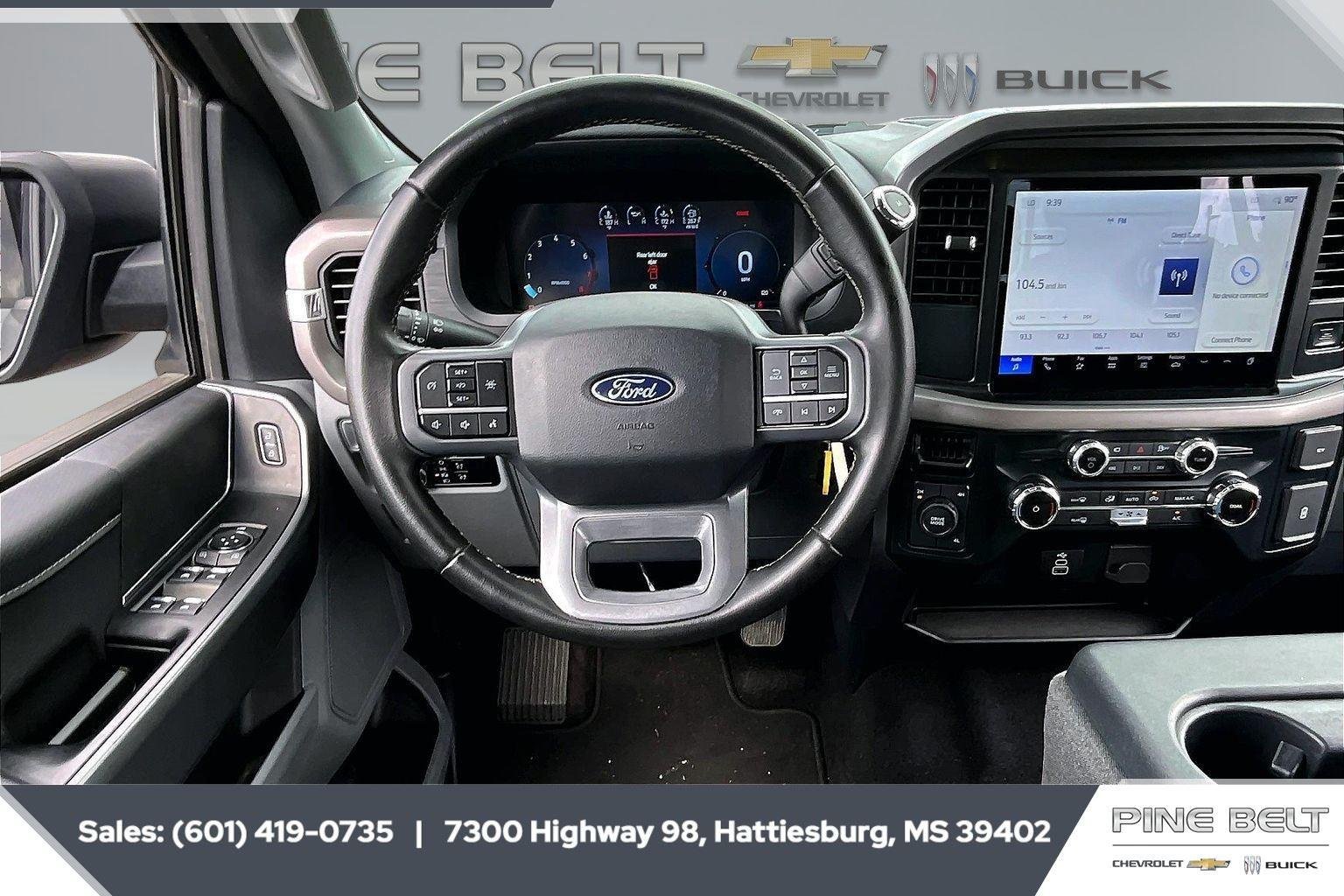 Used 2025 Gray Ford XLT image 5