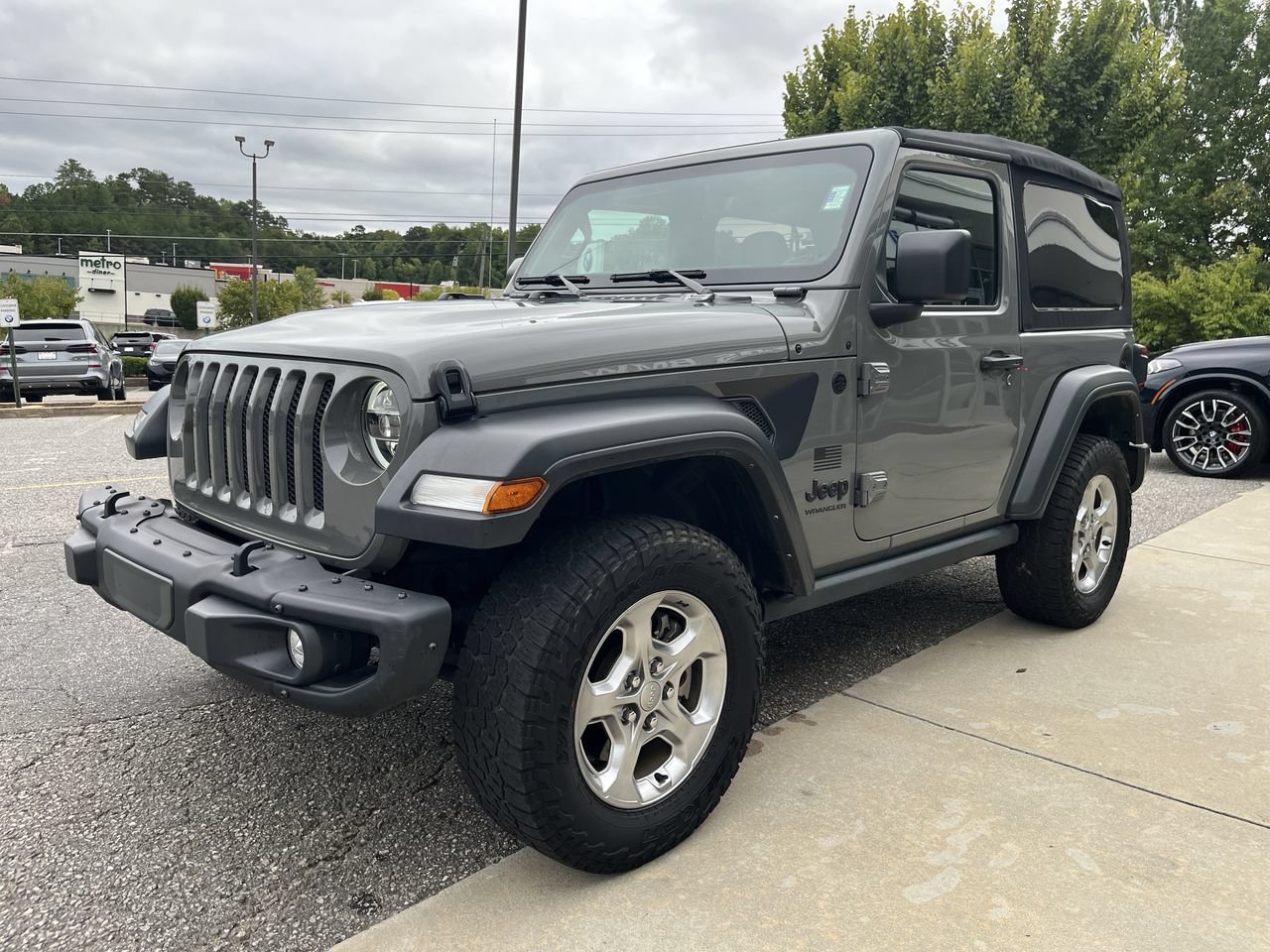 Used 2021 Sting-Gray Clearcoat Jeep Freedom image 4