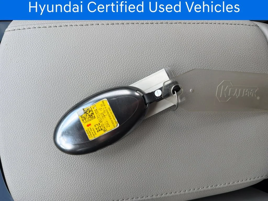 Certified Pre-Owned 2025 Hyundai Tucson Hybrid SEL Convenience