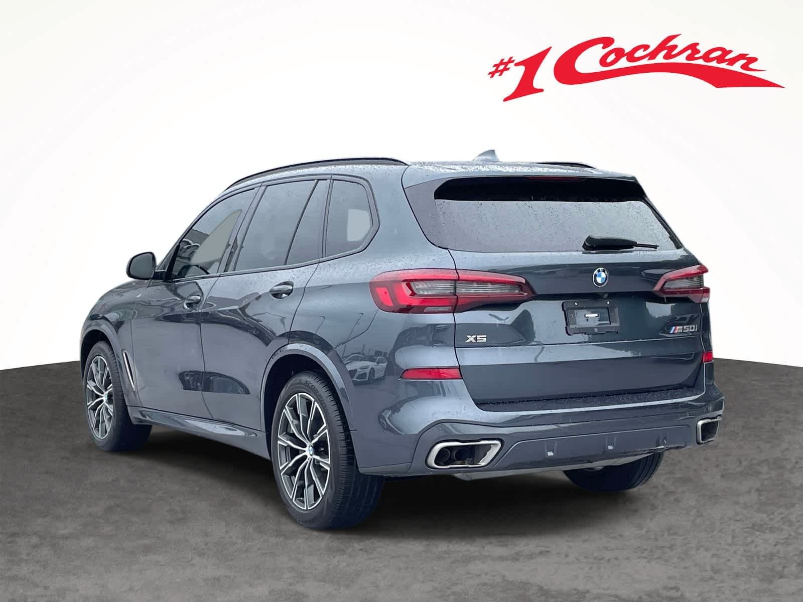 Used 2022 Arctic Grey Metallic BMW M50i image 14