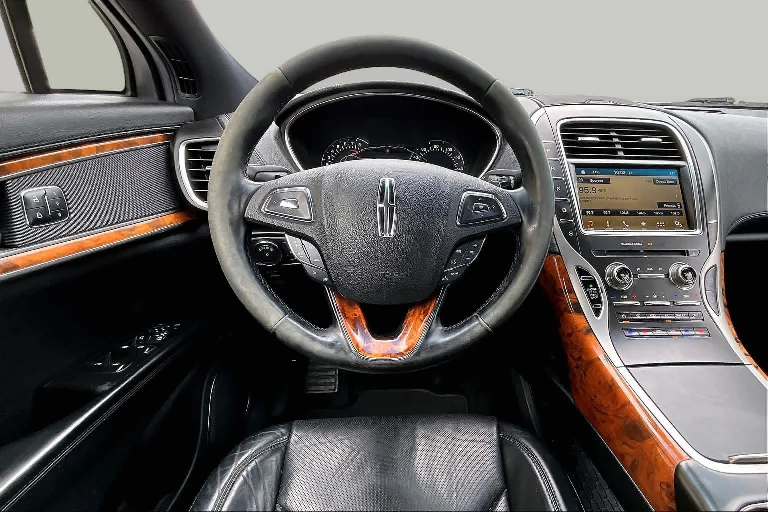 Pre-Owned 2016 Lincoln MKX Reserve