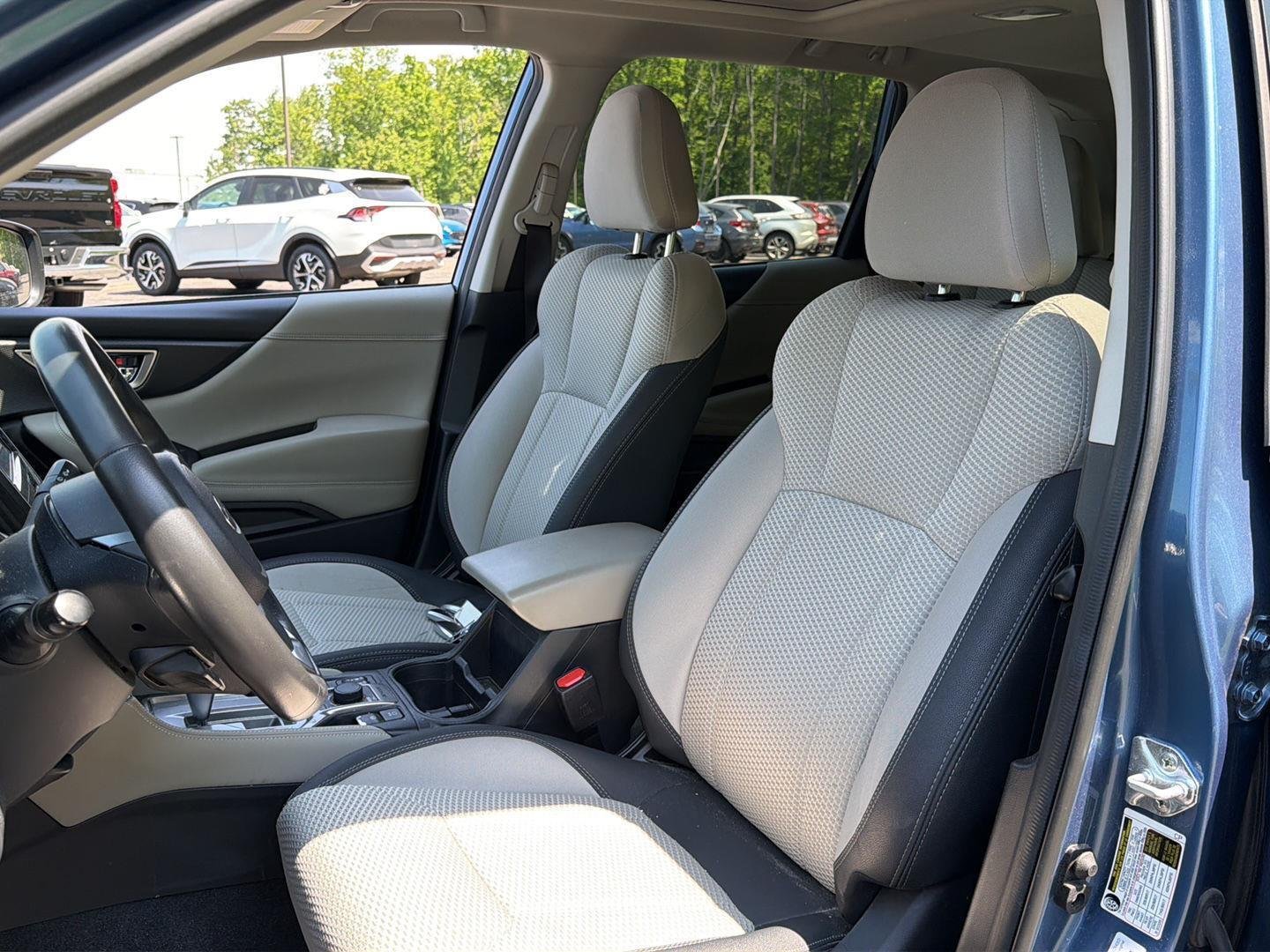 Used 2024 Horizon Blue Pearl Subaru Premium image 5