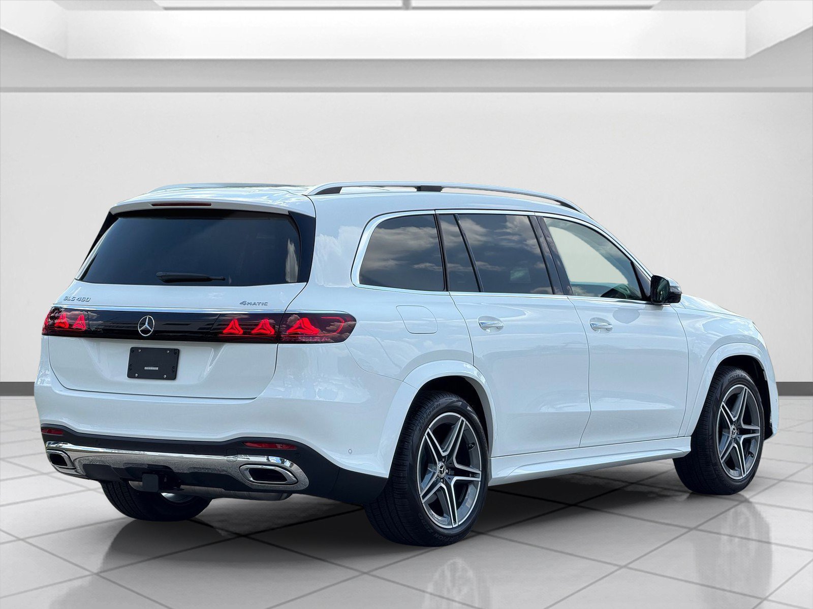 New 2027 Polar White Mercedes-Benz GLS 450 image 26