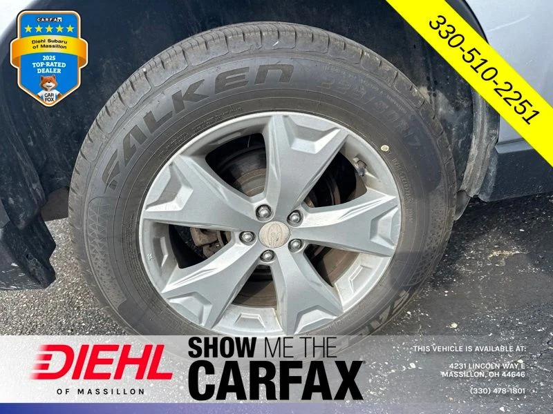 Used 2015 Silver Subaru 2.5i image 7