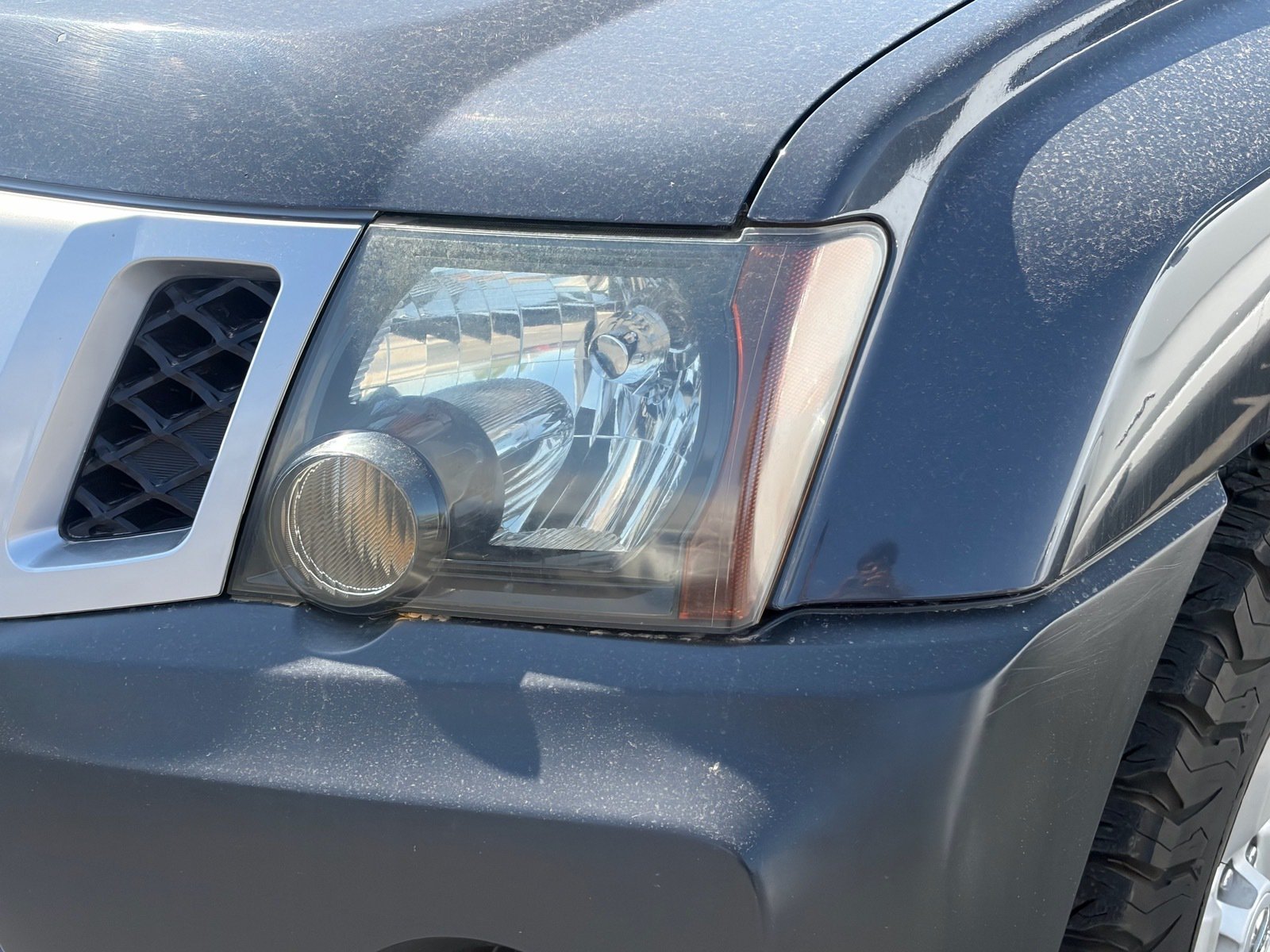 Used 2011 Night Armor Pearl/mica Nissan S image 6