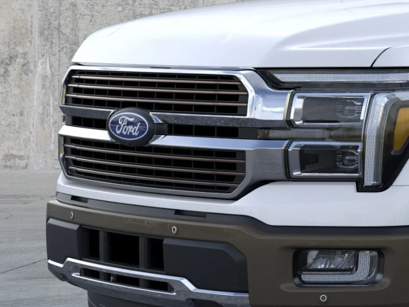 New 2026 Star White Metallic Tri-Coat Ford King Ranch® image 17