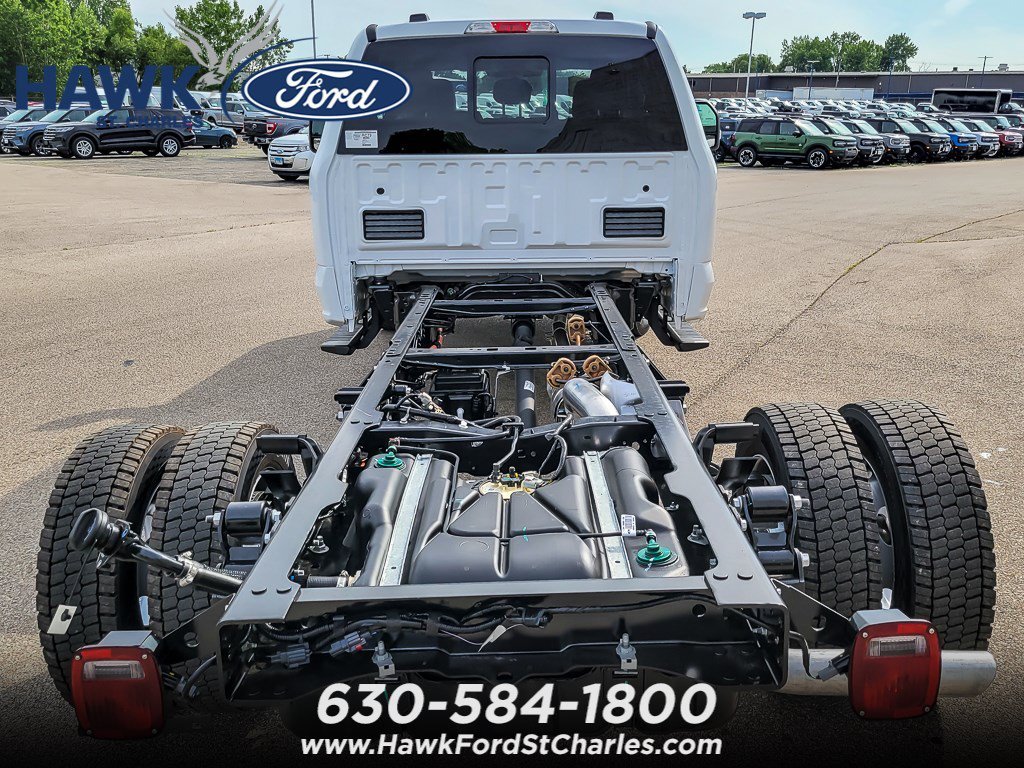 New 2026 Oxford White Ford XL image 5