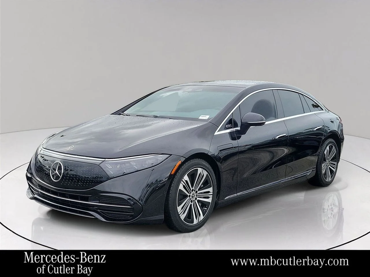 Certified Used 2024 Black Mercedes-Benz 450 image 1