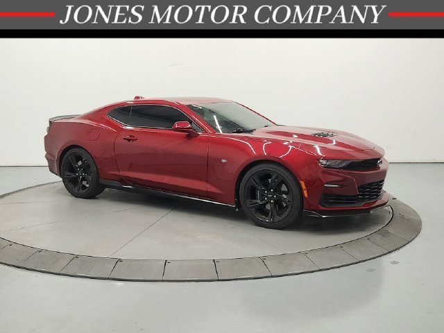 Used 2022 Red Chevrolet SS image 1