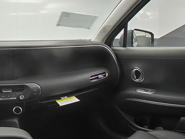 New 2026 Gray Hyundai SEL Premium image 35