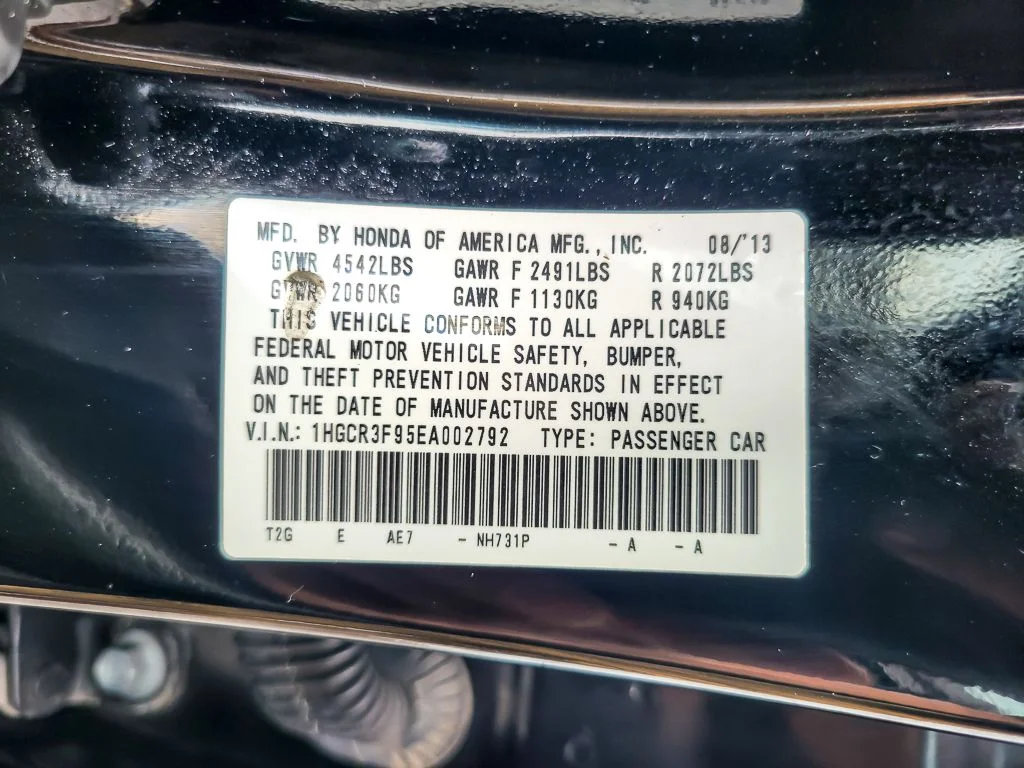 Used 2014 Black Honda Touring image 24