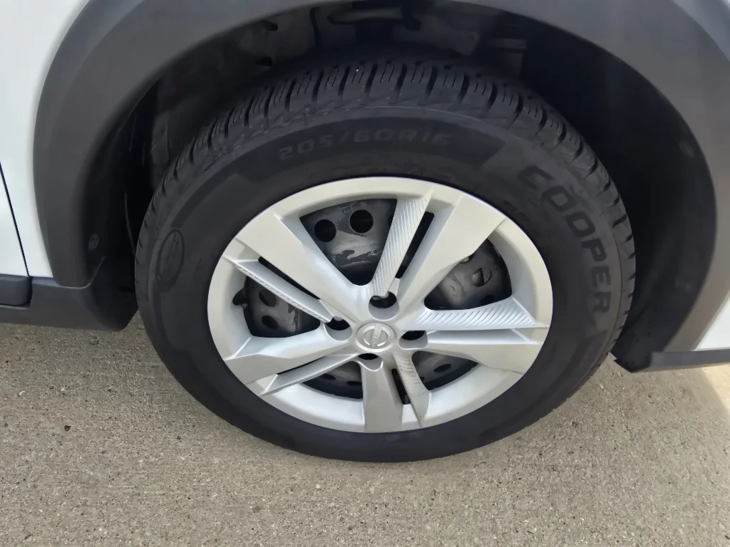Used 2021 Fresh Powder Nissan S image 10
