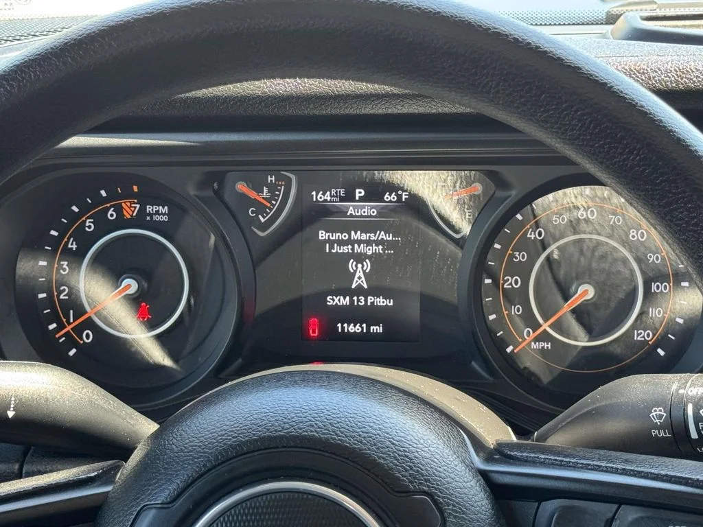 Used 2025 Black Jeep Nighthawk image 23