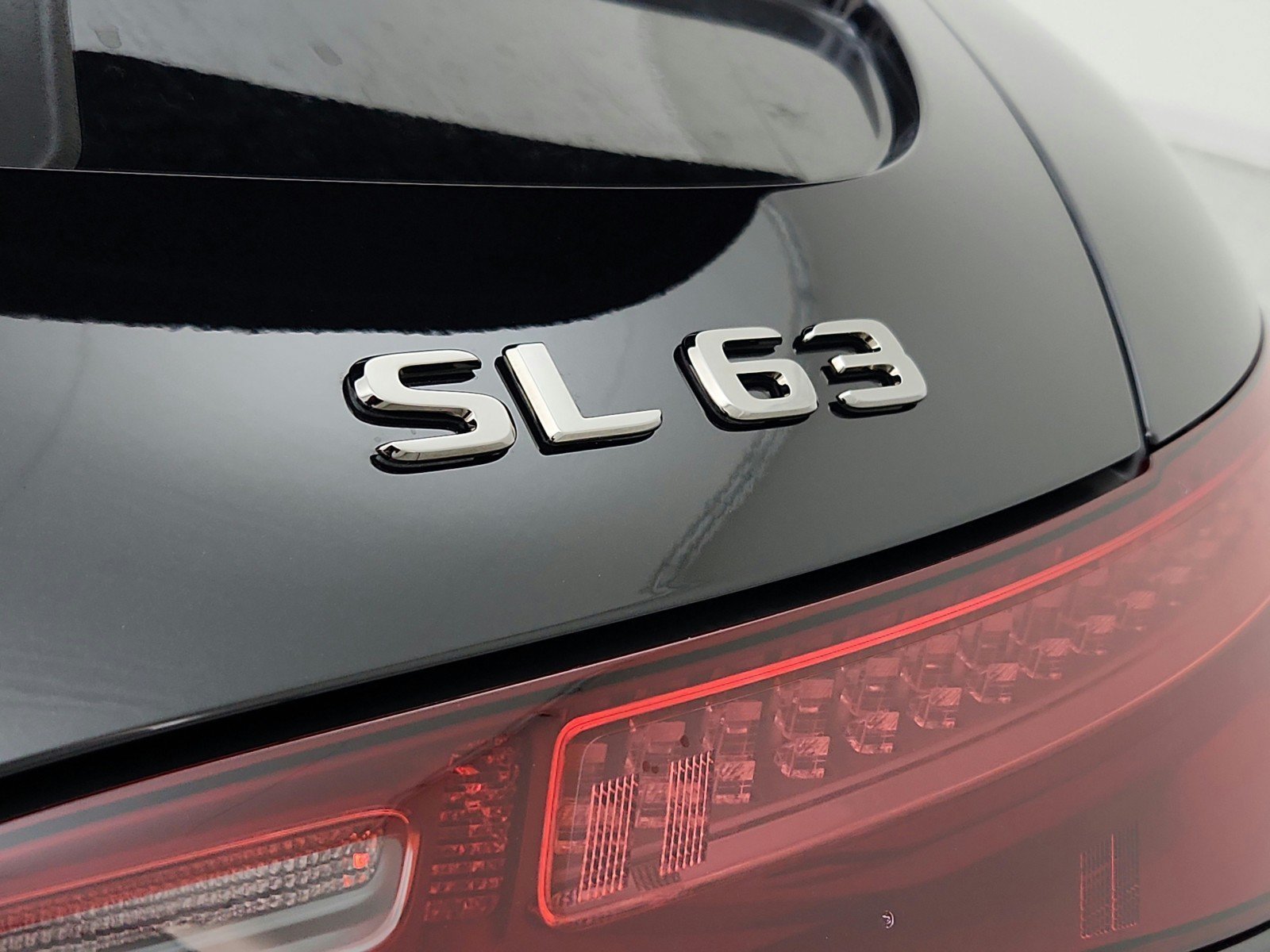 New 2027 Obsidian Black Metallic Mercedes-Benz AMG® SL 63 Roadster image 62