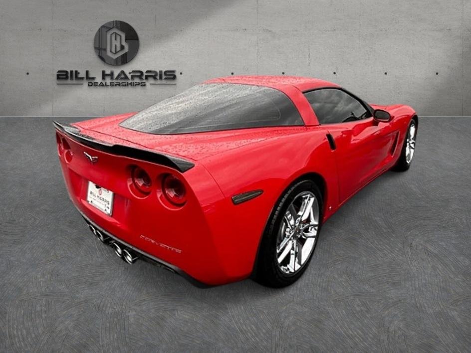 Used 2009 Red Chevrolet Base image 6