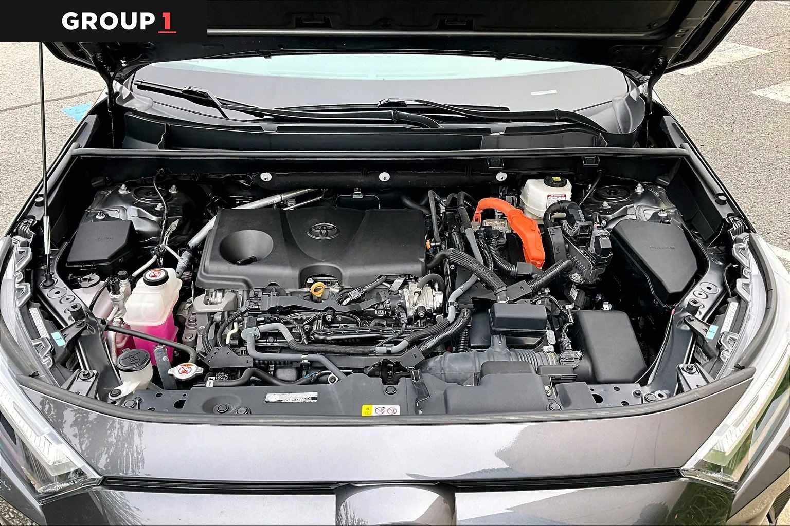 Used 2022 Magnetic Gray Metallic Toyota Hybrid XLE image 30