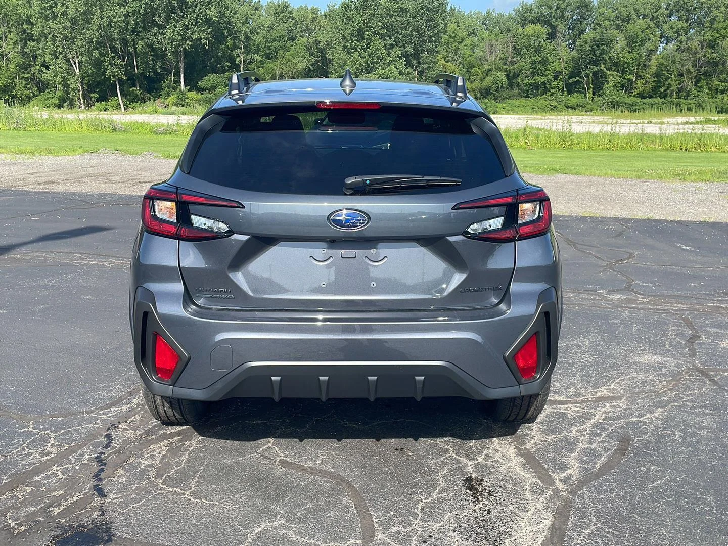 New 2026 Magnetite Gray Metallic Subaru Premium image 4