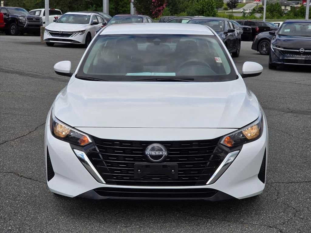 Used 2024 White Nissan SV image 22