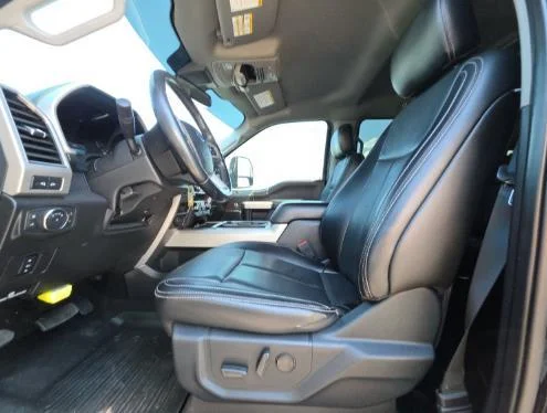 Used 2021 Agate Black Ford LARIAT image 8