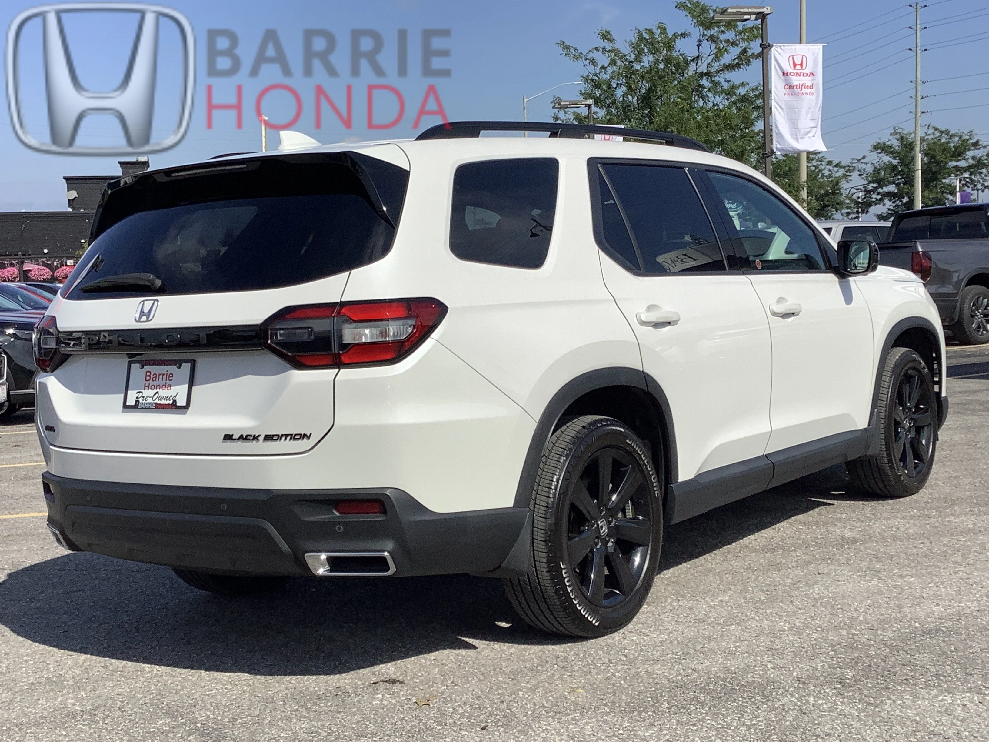 Used 2024 PLATINUM WHITE PEARL Honda Black Edition image 10