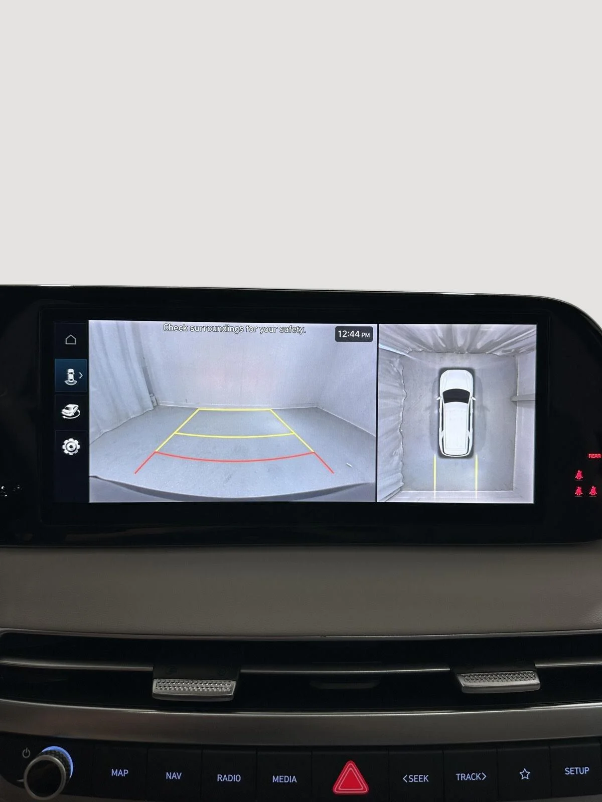 Used 2023  Hyundai Limited image 13