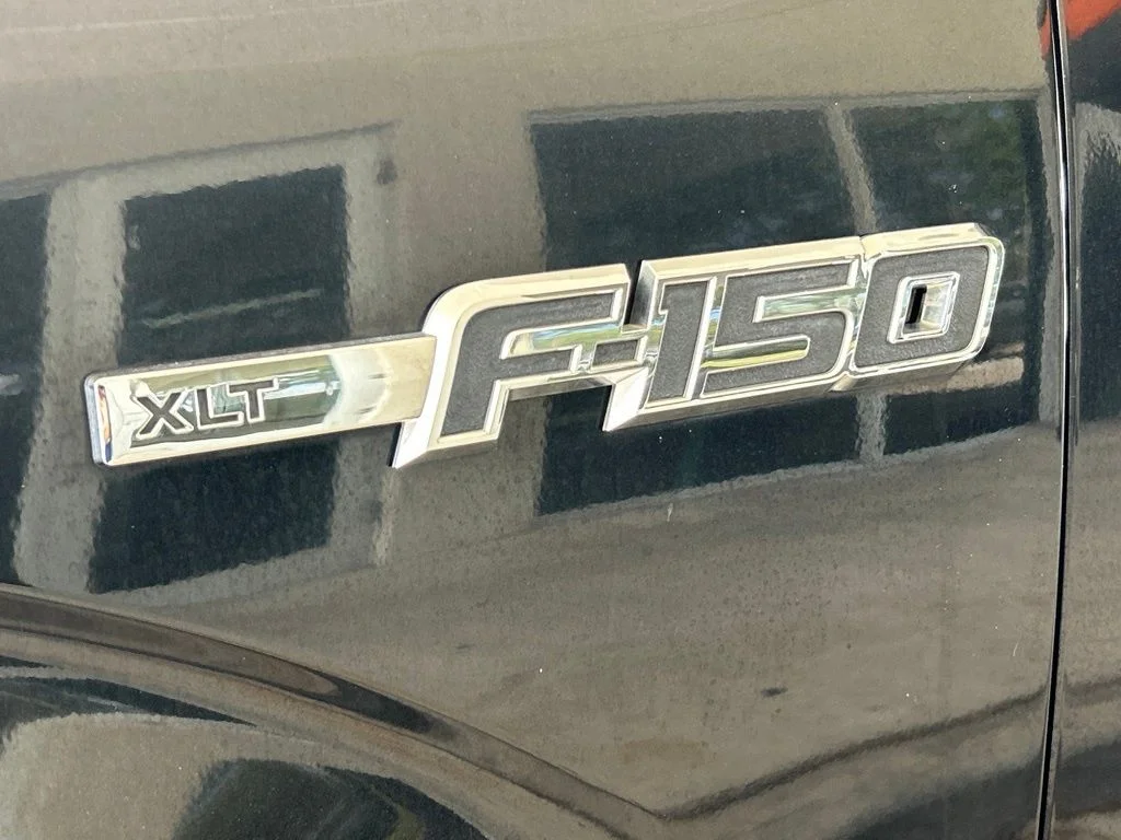 Used 2013 Black Ford XLT image 15