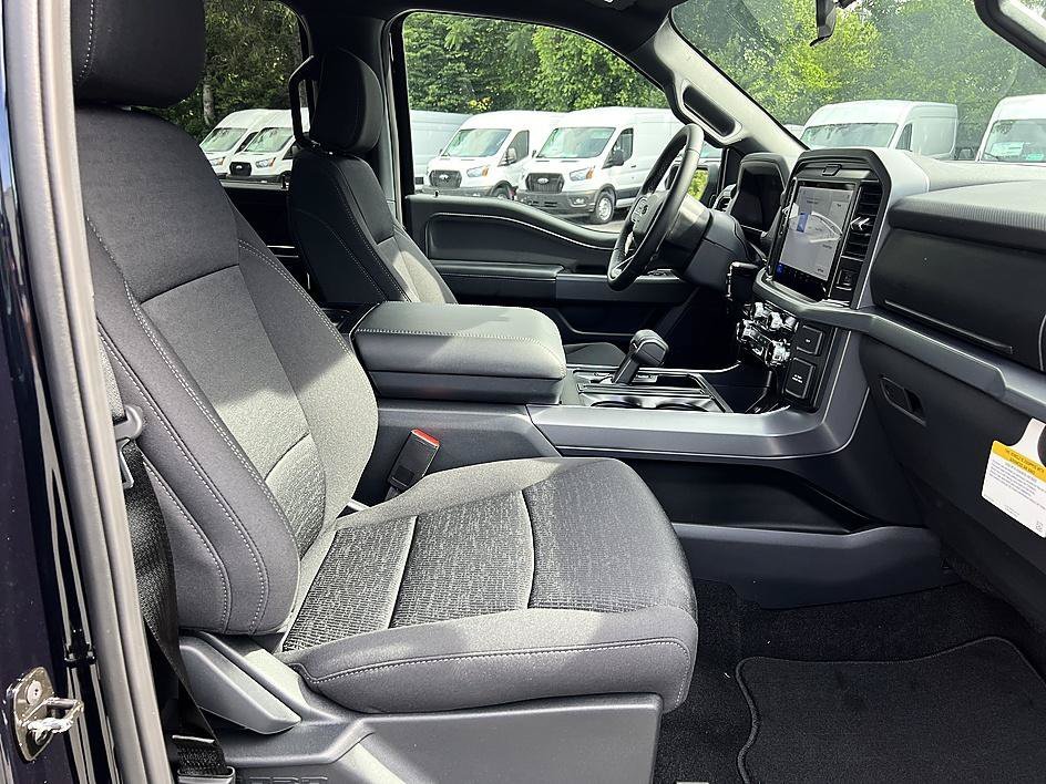 New 2026 Antimatter Blue Metallic Ford XLT image 19