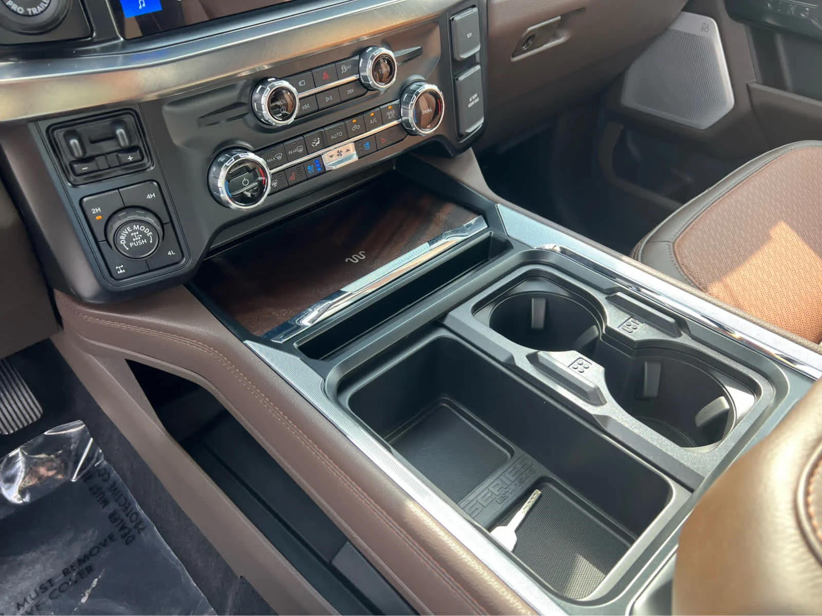 New 2026 Agate Black Metallic Ford F-350® King Ranch® image 37