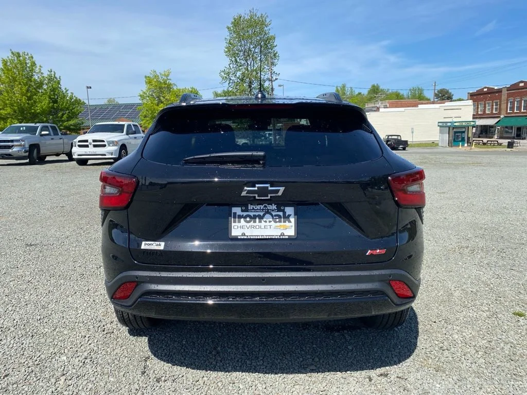 New 2026 Mosaic Black Metallic Chevrolet 2RS image 3