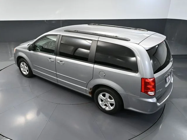 Used 2013 Silver Dodge SXT image 51