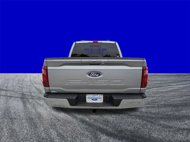 New 2026 Iconic Silver Metallic Ford XLT image 5