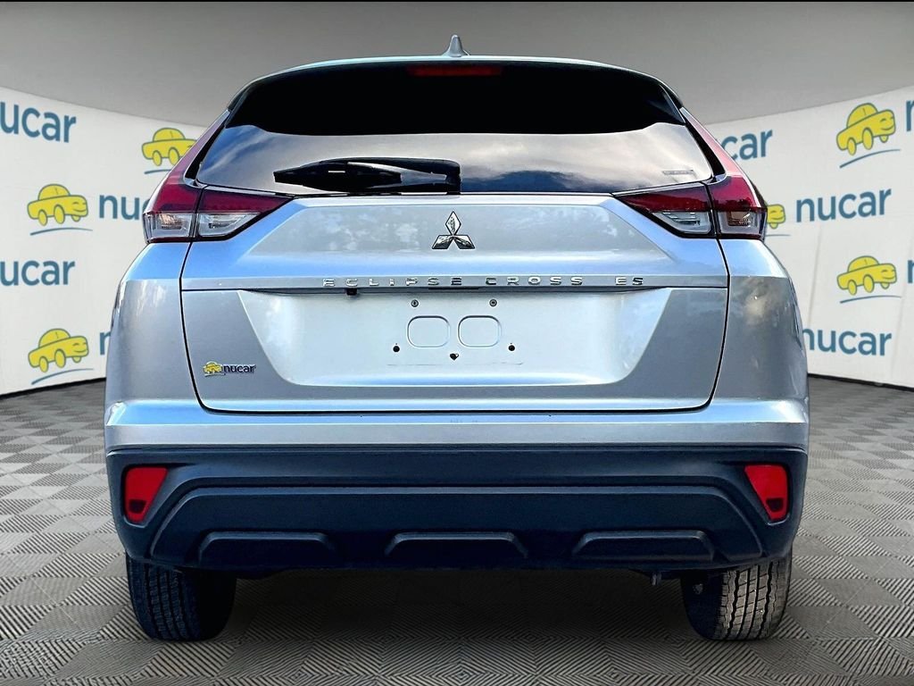 Used 2022 Silver Mitsubishi ES image 5