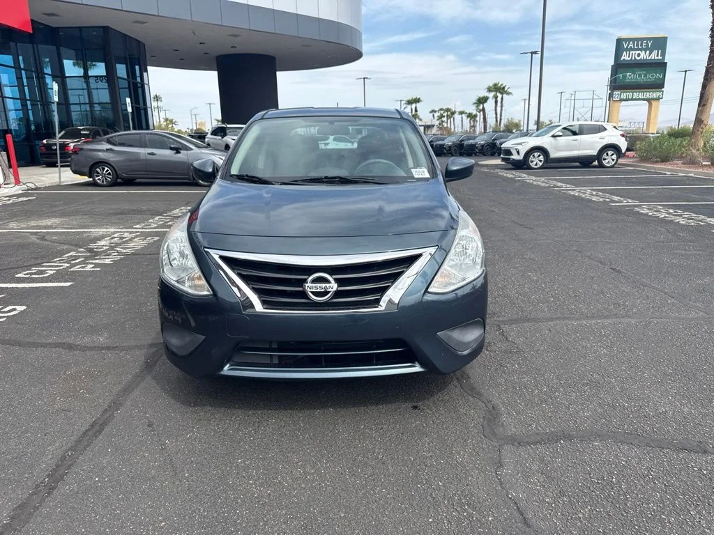 Used 2015 Blue Nissan 1.6 SV image 2