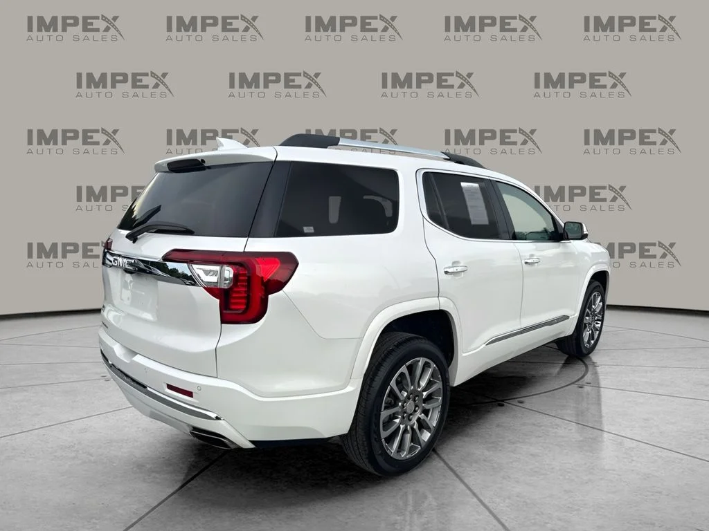 Used 2021 White GMC Denali image 3