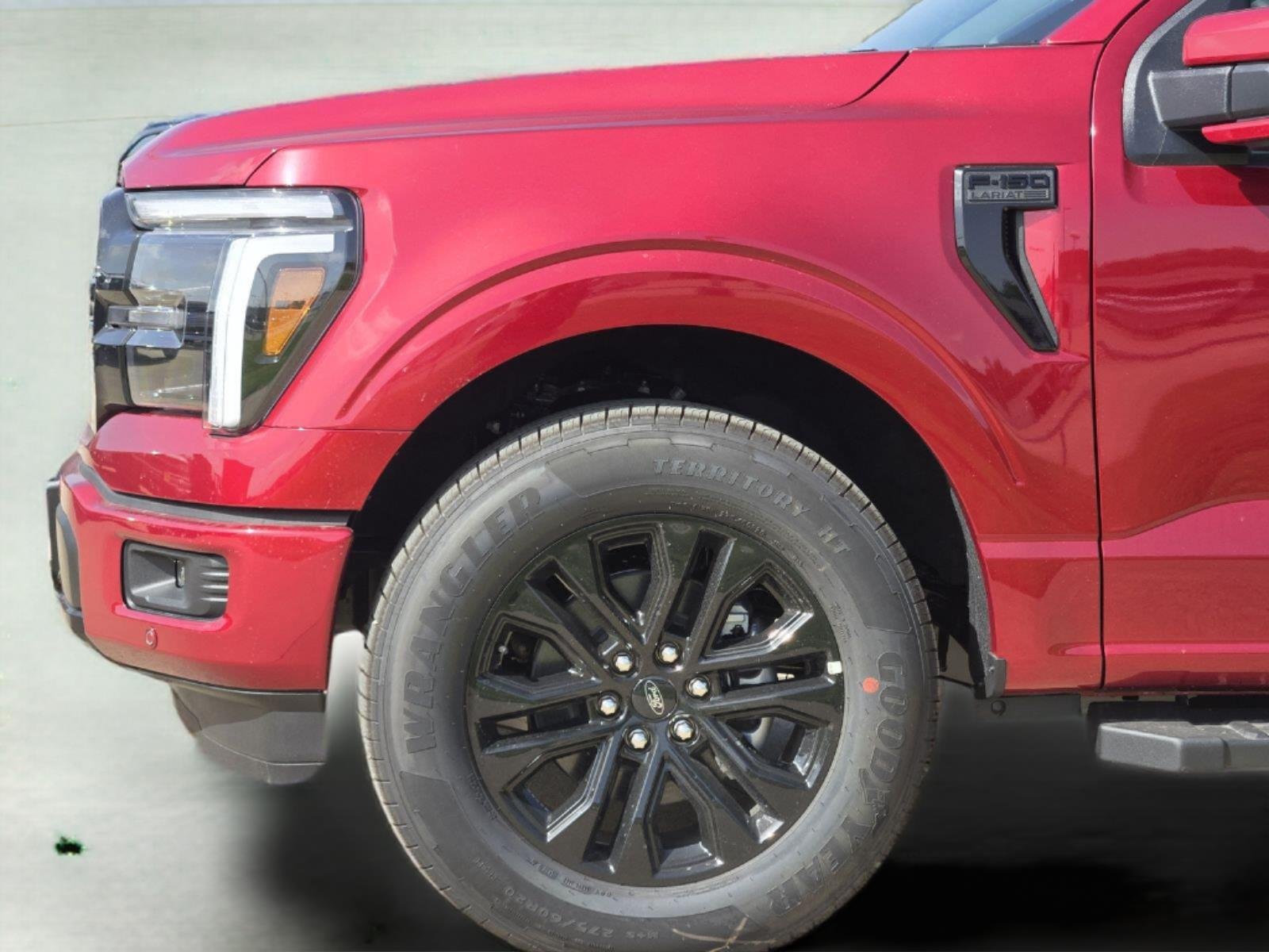 New 2026 Ruby Red Metallic Tinted Clearcoat Ford Lariat® image 6