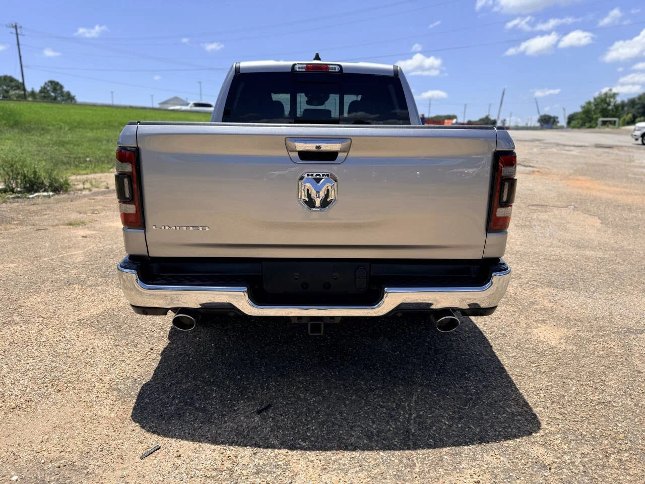 Used 2019 Silver RAM Limited 4x2 4dr Crew Cab 5.6 ft. SB Pickup image 4