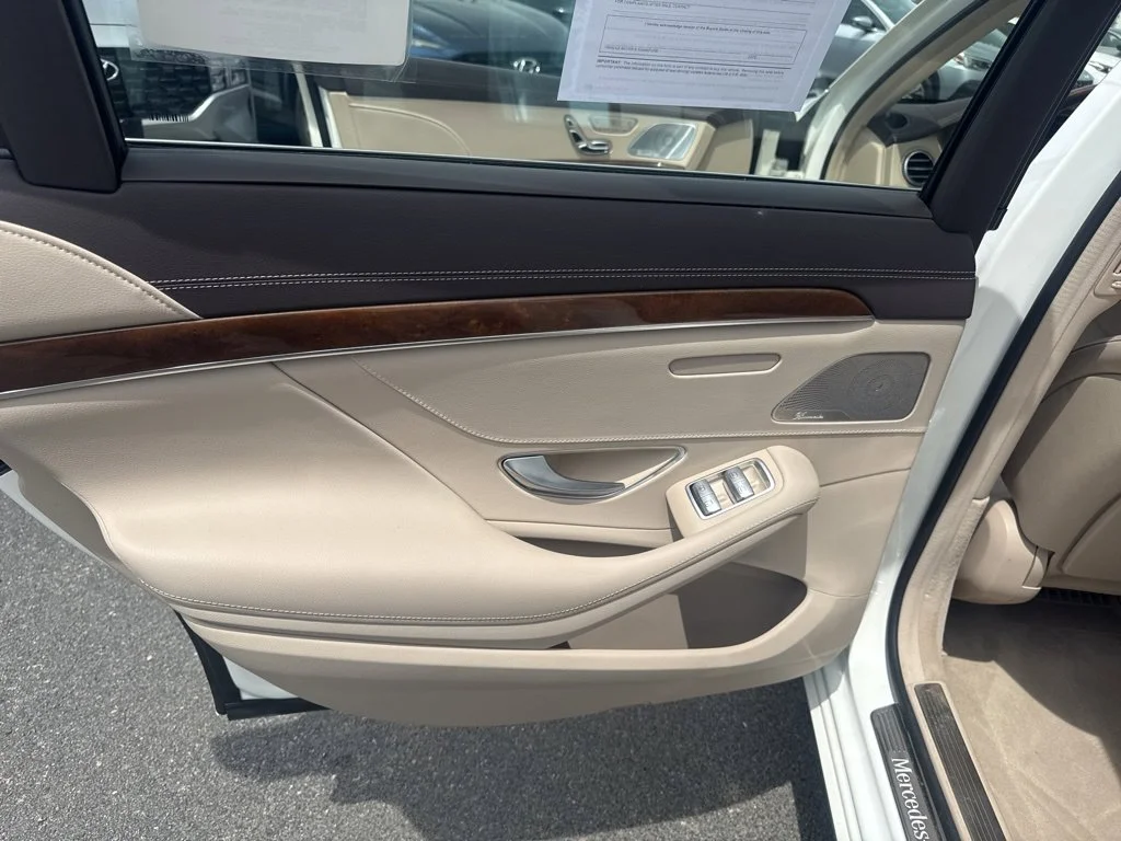 Used 2015 Beige Mercedes-Benz S 550 image 35