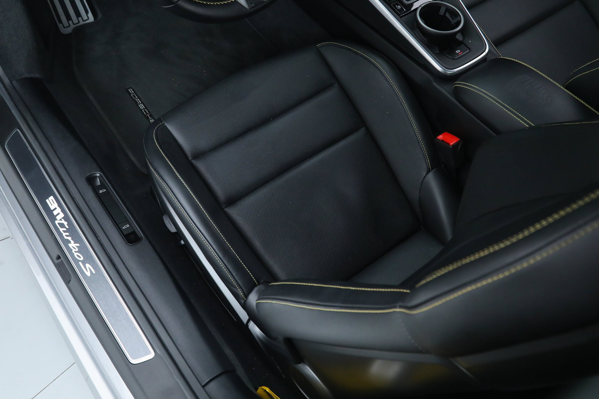 Used 2024 Gray Porsche Turbo S Coupe image 24